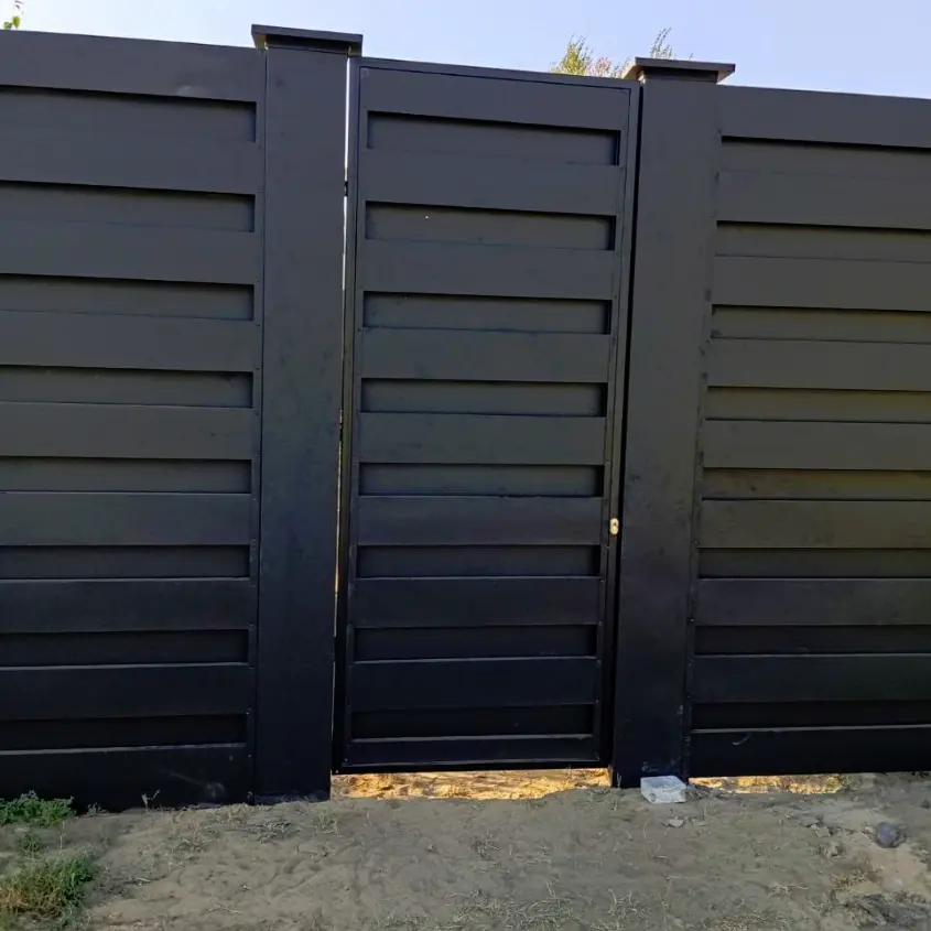 Фото 4 забор ранчо металлопланкен ОСНОВА RAL 9005 Черный матовый шахматка