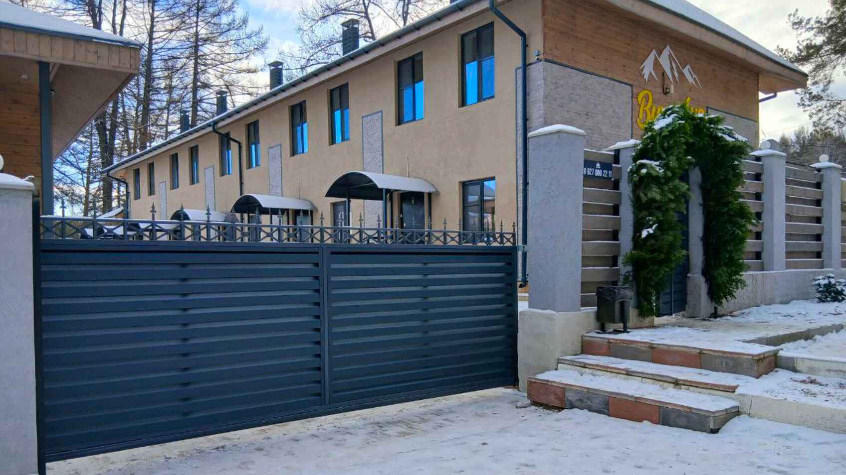 Фото 7 Забор жалюзи ХайТек 7024 МАТТЕ Серый Графит матовый двусторонний