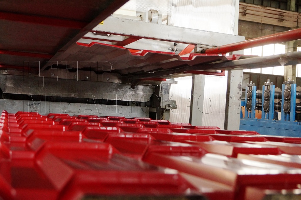 RAL 3003 рубиново — красный умеет нравиться